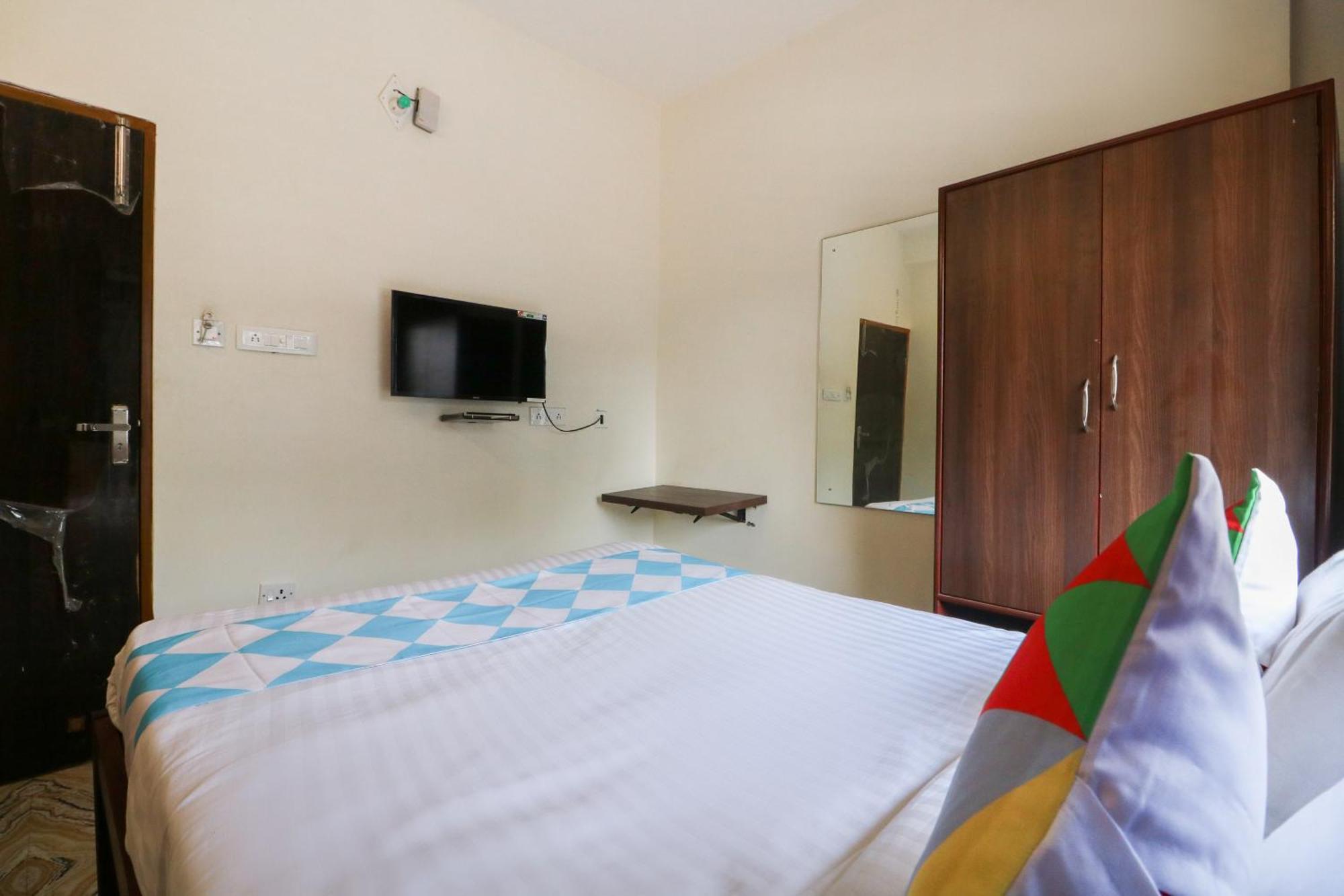 Hotel O Adri Hotels Near Dum Dum Metro Station Kültér fotó